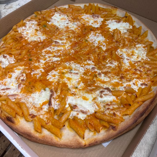 Penne Vodka Pizza.