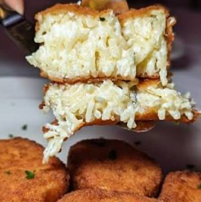 Capellini Cakes.