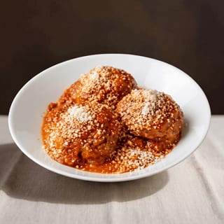 Italian Style Meatballs & Tomato Sauce